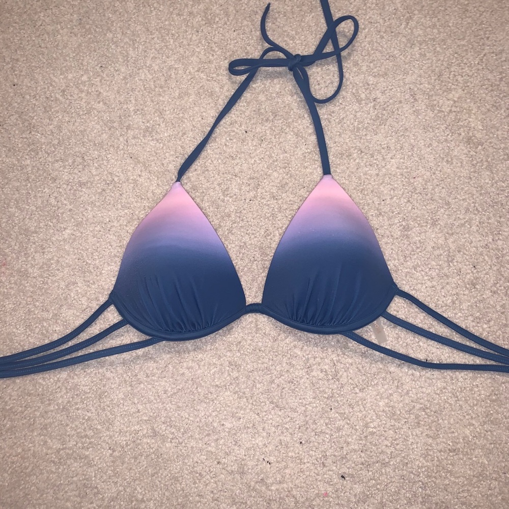Bikini top